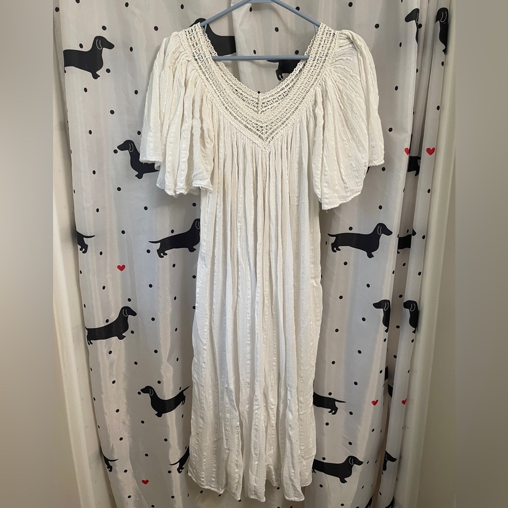 Elegant White Chemise